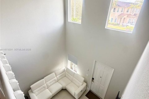 Купить таунхаус в Хомстед, Флорида 3 спальни, 140.19м2, № 2036607 - фото 8