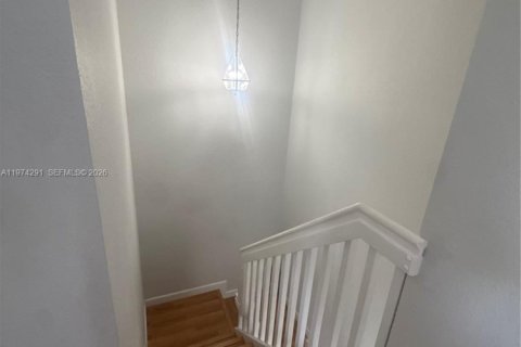 Купить таунхаус в Хомстед, Флорида 3 спальни, 140.19м2, № 2036607 - фото 20