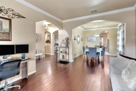 Casa en venta en Wesley Chapel, Florida, 5 dormitorios, 316.43 m2 № 1791475 - foto 5