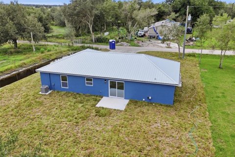 House in Arcadia, Florida 3 bedrooms, 128.95 sq.m. № 2429256 - photo 30
