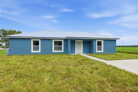 House in Arcadia, Florida 3 bedrooms, 128.95 sq.m. № 2429256