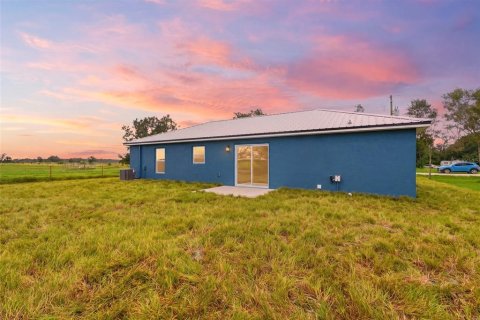 House in Arcadia, Florida 3 bedrooms, 128.95 sq.m. № 2429256 - photo 25