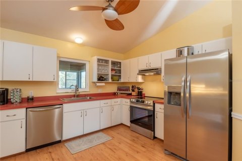 House in Morriston, Florida 3 bedrooms, 168.15 sq.m. № 1724404 - photo 16