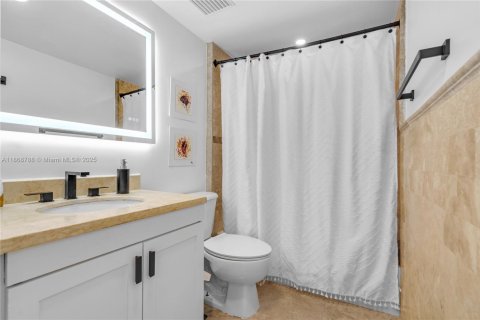 Condominio en venta en Miami, Florida, 2 dormitorios, 76.27 m2 № 1896529 - foto 13