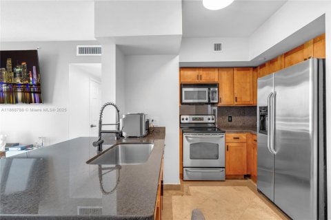 Condominio en venta en Miami, Florida, 2 dormitorios, 76.27 m2 № 1896529 - foto 7