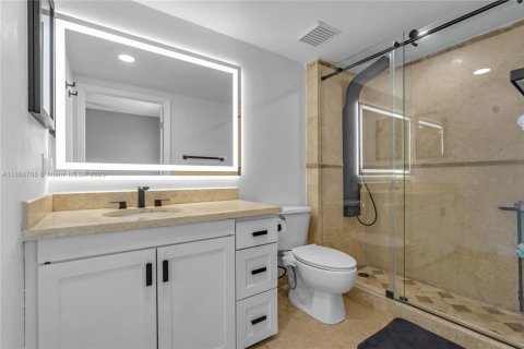 Condominio en venta en Miami, Florida, 2 dormitorios, 76.27 m2 № 1896529 - foto 22