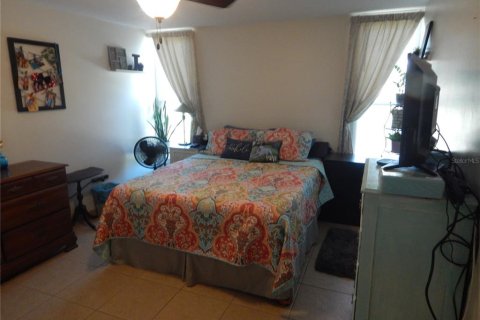 House in Lake Wales, Florida 1 bedroom, 60.2 sq.m. № 1691021 - photo 15