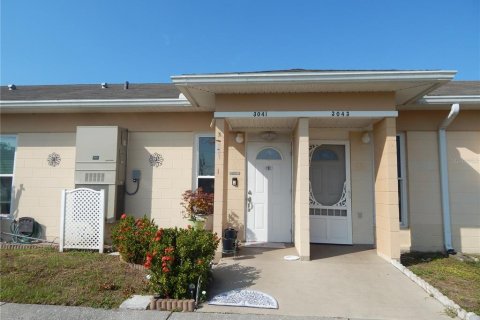 House in Lake Wales, Florida 1 bedroom, 60.2 sq.m. № 1691021 - photo 1