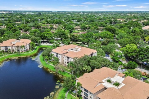 Condo in Coconut Creek, Florida, 3 bedrooms  № 1990040 - photo 22
