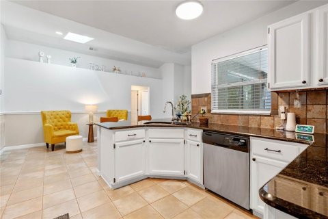 Villa ou maison à vendre à Ocoee, Floride: 3 chambres, 156.08 m2 № 1601960 - photo 14