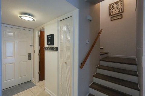 Townhouse in Kissimmee, Florida 2 bedrooms, 97.73 sq.m. № 2150123 - photo 15