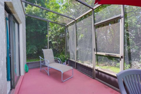 Townhouse in Kissimmee, Florida 2 bedrooms, 97.73 sq.m. № 2150123 - photo 25
