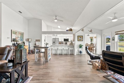 House in Hudson, Florida 2 bedrooms, 167.69 sq.m. № 2416720 - photo 8