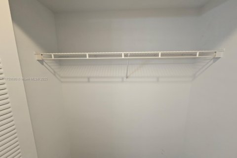 Condominio en venta en Miramar, Florida, 2 dormitorios, 89.74 m2 № 1979996 - foto 20