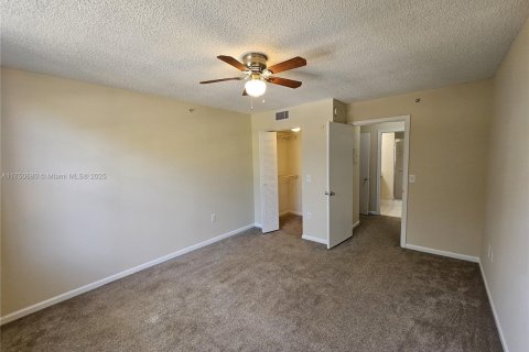 Condominio en venta en Miramar, Florida, 2 dormitorios, 89.74 m2 № 1979996 - foto 14