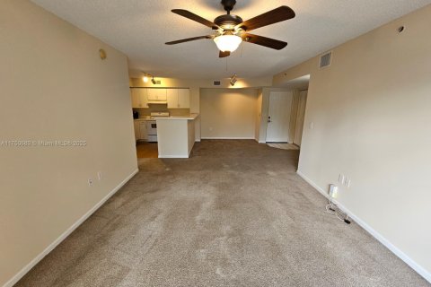 Condominio en venta en Miramar, Florida, 2 dormitorios, 89.74 m2 № 1979996 - foto 4