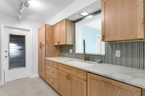 Villa ou maison à vendre à Dunedin, Floride: 3 chambres, 139.91 m2 № 2396980 - photo 10