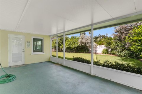 Villa ou maison à vendre à Dunedin, Floride: 3 chambres, 139.91 m2 № 2396980 - photo 28