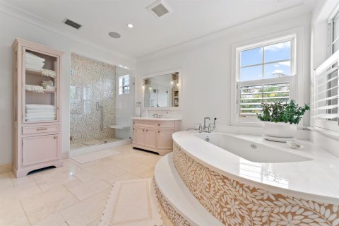 House in Tequesta, Florida 5 bedrooms, 588.16 sq.m. № 2185727 - photo 23