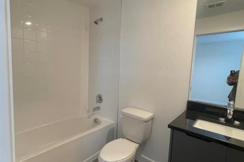 Touwnhouse à vendre à Kissimmee, Floride: 3 chambres, 126.35 m2 № 1782815 - photo 4