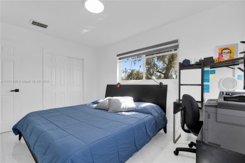 Снять в аренду виллу или дом в Хомстед, Флорида 3 спальни, 110.65м2, № 1927792 - фото 18