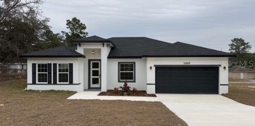 House in Citrus Springs, Florida 4 bedrooms, 164.72 sq.m. № 2109234