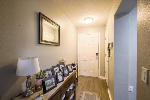 Townhouse in Riverview, Florida 2 bedrooms, 100.33 sq.m. № 1808094 - photo 13