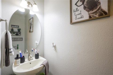 Townhouse in Riverview, Florida 2 bedrooms, 100.33 sq.m. № 1808094 - photo 12