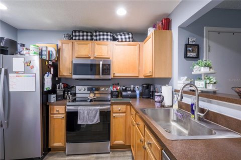Townhouse in Riverview, Florida 2 bedrooms, 100.33 sq.m. № 1808094 - photo 11