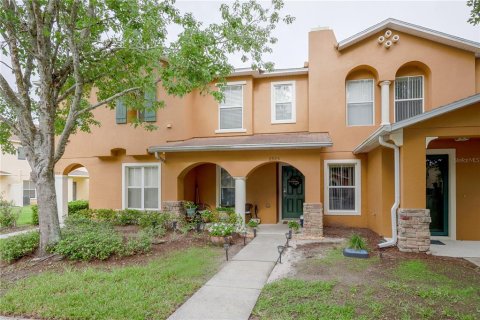 Townhouse in Riverview, Florida 2 bedrooms, 100.33 sq.m. № 1808094 - photo 2