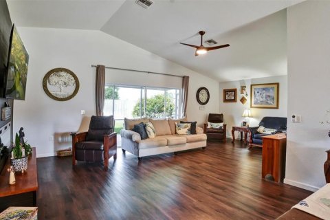 House in Lake Wales, Florida 2 bedrooms, 139.07 sq.m. № 1879686 - photo 14
