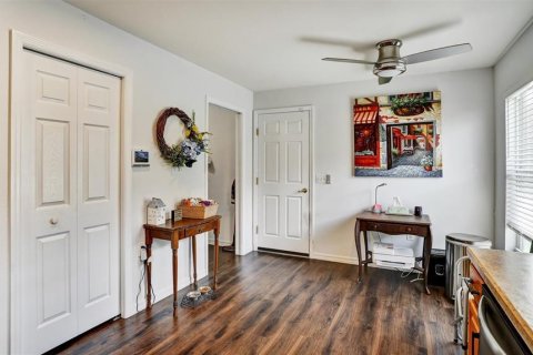 House in Lake Wales, Florida 2 bedrooms, 139.07 sq.m. № 1879686 - photo 25