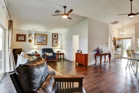 House in Lake Wales, Florida 2 bedrooms, 139.07 sq.m. № 1879686 - photo 18