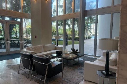 Copropriété à louer à Miami, Floride: 2 chambres, 112.6 m2 № 2000167 - photo 5