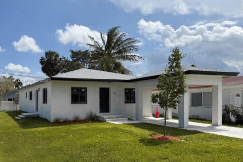 Villa ou maison à Fort Lauderdale, Floride 5 chambres, 141.95 m2 № 2091111