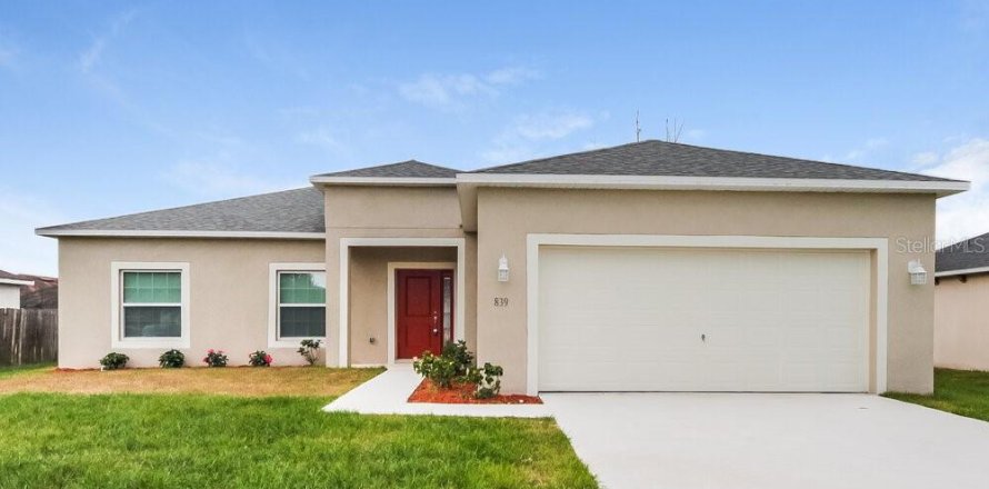 Villa ou maison à Kissimmee, Floride 4 chambres, 153.01 m2 № 2116479