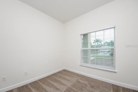 Villa ou maison à louer à Kissimmee, Floride: 4 chambres, 153.01 m2 № 2116479 - photo 11