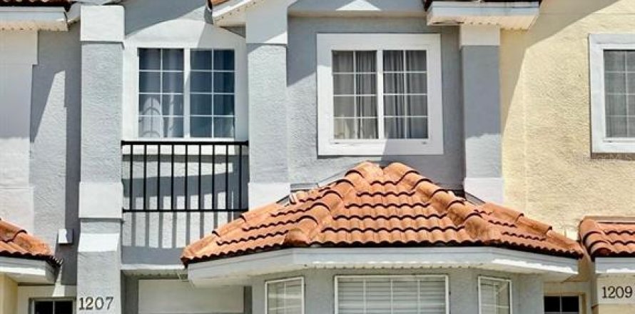 Touwnhouse à Kissimmee, Floride 3 chambres, 136.38 m2 № 1662218