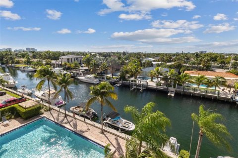 Copropriété à vendre à North Miami, Floride: 2 chambres, 83.98 m2 № 1846020 - photo 2