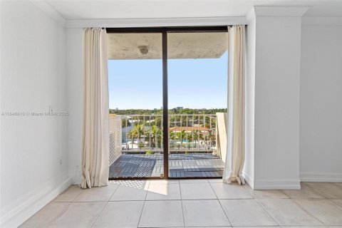 Copropriété à vendre à North Miami, Floride: 2 chambres, 83.98 m2 № 1846020 - photo 8