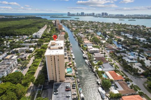 Copropriété à vendre à North Miami, Floride: 2 chambres, 83.98 m2 № 1846020 - photo 18