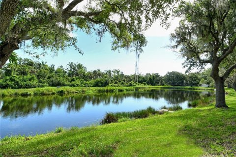 House in Bradenton, Florida 4 bedrooms, 223.15 sq.m. № 1816824 - photo 8