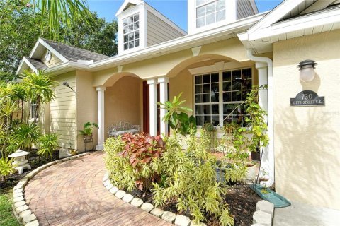 House in Bradenton, Florida 4 bedrooms, 223.15 sq.m. № 1816824 - photo 6