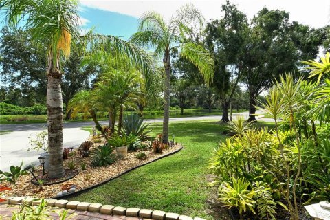 House in Bradenton, Florida 4 bedrooms, 223.15 sq.m. № 1816824 - photo 7