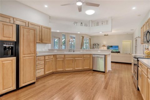 House in Bradenton, Florida 4 bedrooms, 223.15 sq.m. № 1816824 - photo 18