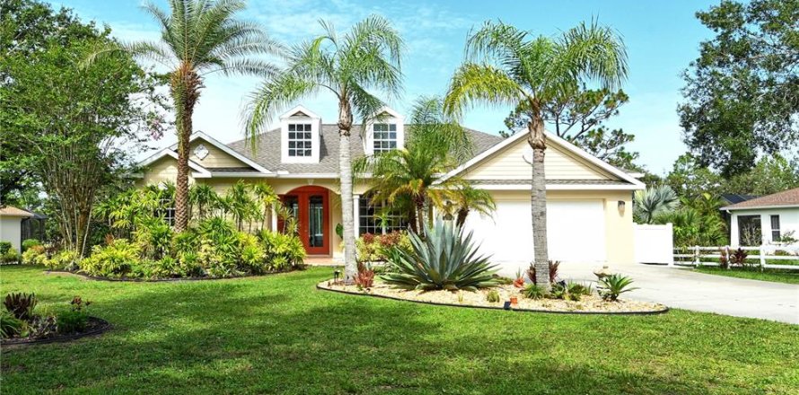 House in Bradenton, Florida 4 bedrooms, 223.15 sq.m. № 1816824