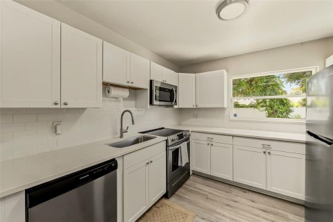 Villa ou maison à vendre à Seminole, Floride: 2 chambres, 65.4 m2 № 2299566 - photo 8