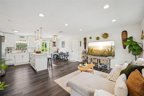 Casa en venta en Saint Petersburg, Florida, 3 dormitorios, 90.58 m2 № 1879403 - foto 20