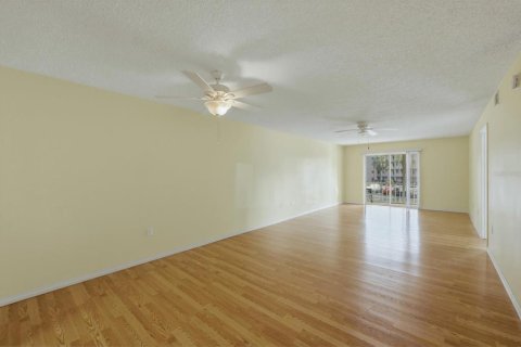 Condominio en venta en Bradenton, Florida, 2 dormitorios, 106.28 m2 № 2143618 - foto 9