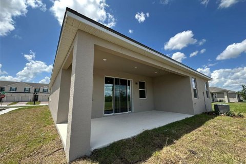 House in Kissimmee, Florida 4 bedrooms, 187.48 sq.m. № 1678281 - photo 18